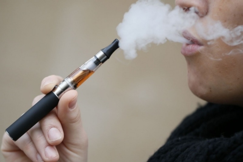 Piden medidas de control para el cigarrillo electrnico