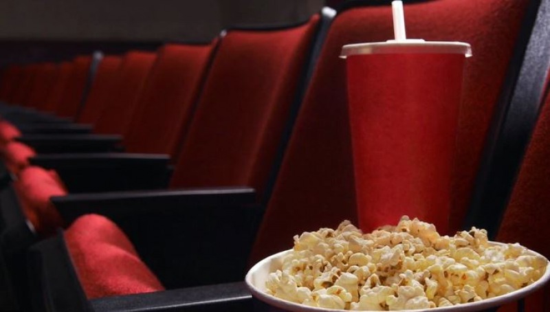 Los espectadores de cine no estn obligados a comprar la comida de la sala