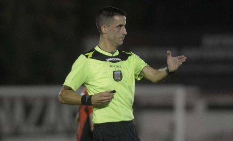 rbitro de Baha Blanca para Racing - El Fortn