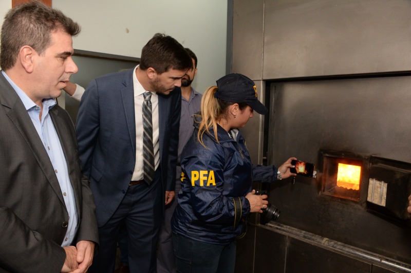 En Olavarra se quemaron casi 400 kilos de droga