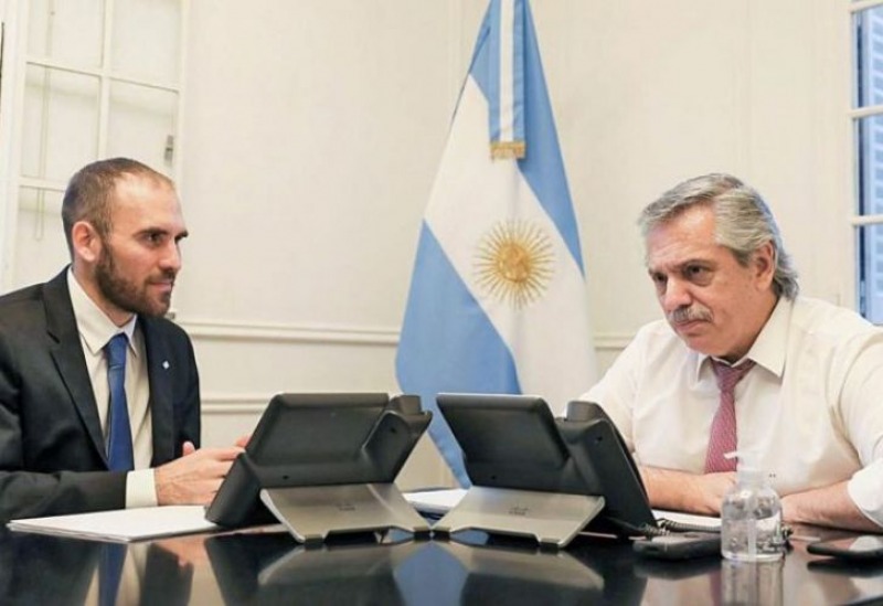 Alza en las acciones y cada del riesgo pas