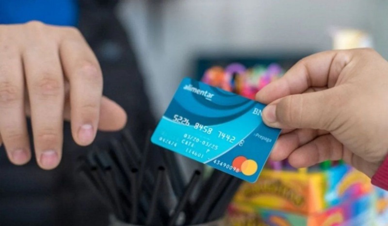 Aumentarn un 50% el saldo de la tarjeta Alimentar
