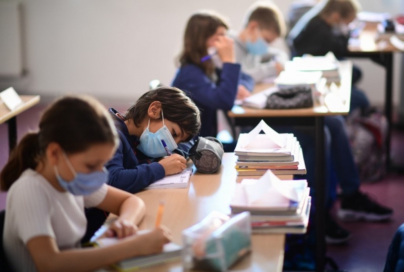 SUTEBA en alerta por la suba de los contagios