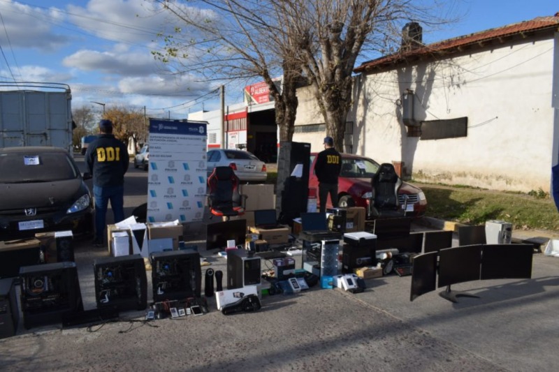 Bolivarenses estafaron a Mercado Libre en casi 3 millones