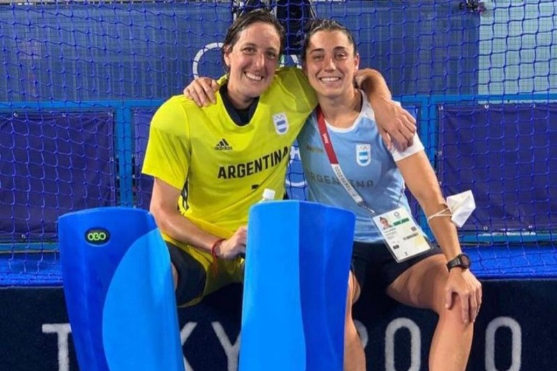 La azule�a Clara Barberi gan� la medalla de plata con Las Leonas