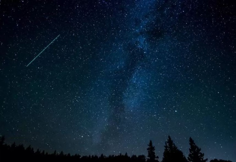 Show en el cielo: hay pico mximo de lluvias de estrellas fugaces