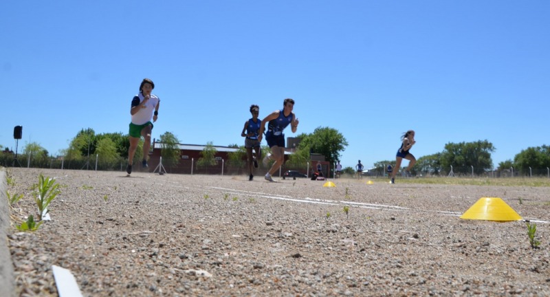 El nombre de la pista de atletismo se decidir� con una votaci�n