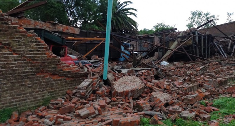 Violento temporal caus� destrozos en Bol�var