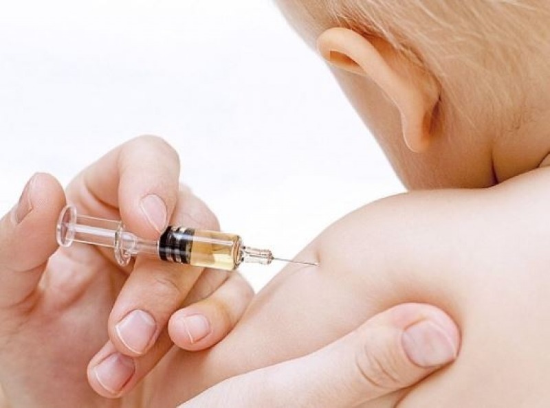 Vacunaci�n contra Sarampi�n, Rub�ola, Paperas y Polio