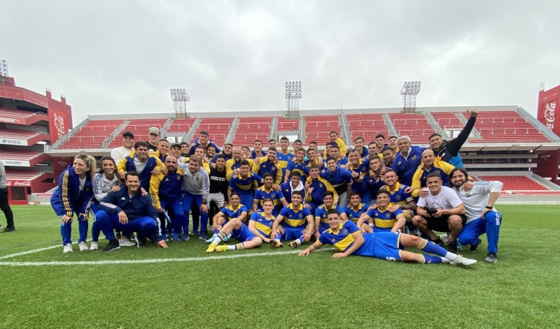Mateo Menda campen con la Reserva de Boca