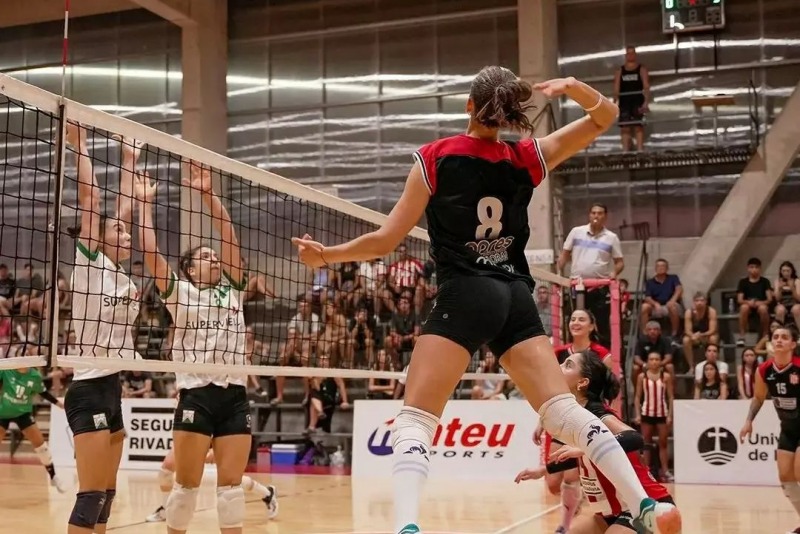 El Pincha, con Paloma Routaboul, finaliz 5 en la fase regular
