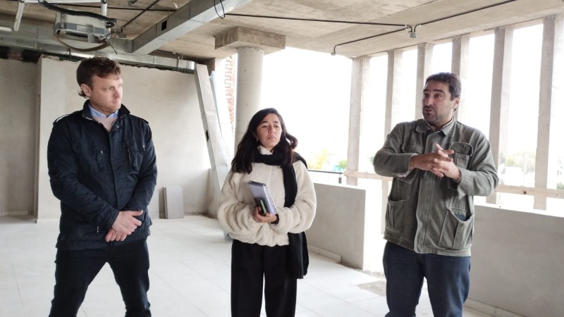 Visita de enviados de gobernacin a la Casa de la Provincia