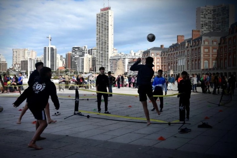 Verano anticipado para la economa de Mar del Plata