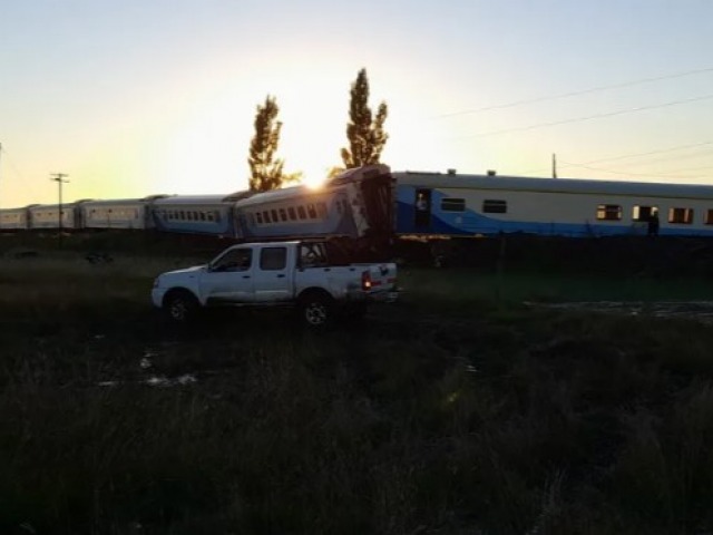 Desde lo de Querandes, Baha se queja por la falta de trenes