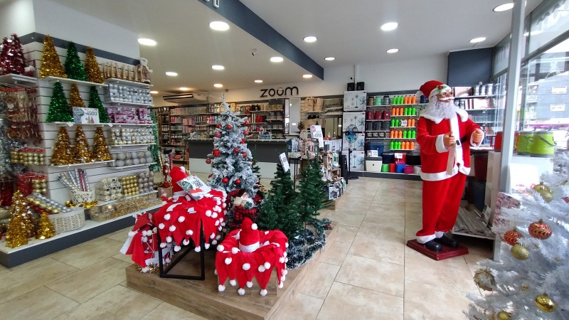 Lo que cuesta armar un arbolito de Navidad