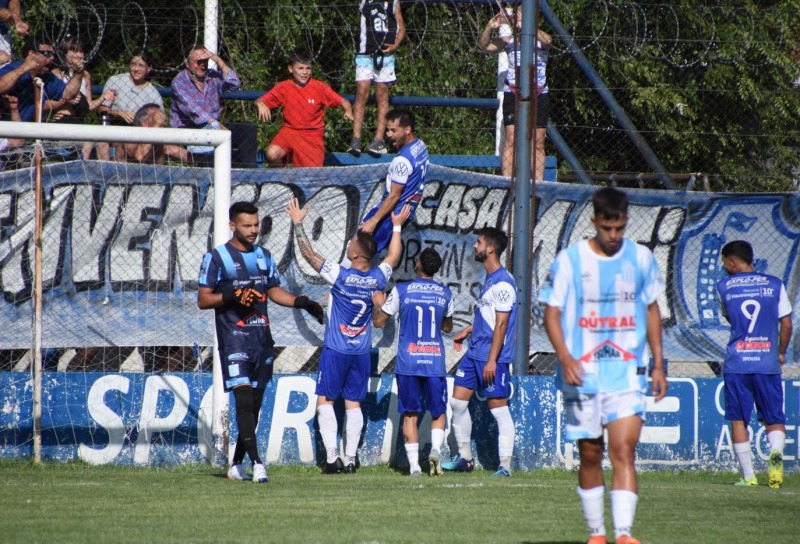 El Fortín superó a Ferro en el partido de ida