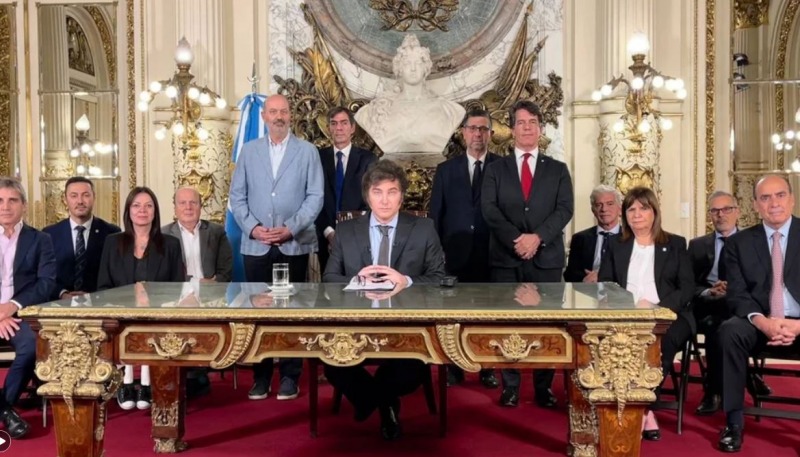 Las 30 medidas de desregulaci�n econ�mica que anunci� Milei