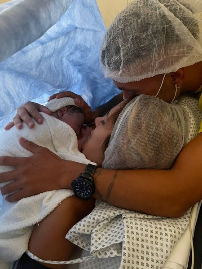Lucas Janson est fel: naci Emilia, su segunda hija