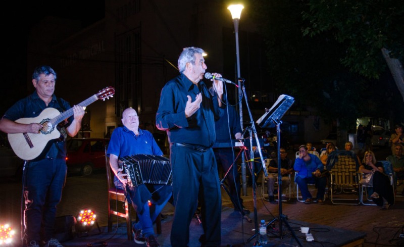 Colonia Hinojo: se realizar Hoy mi plaza est de fiesta