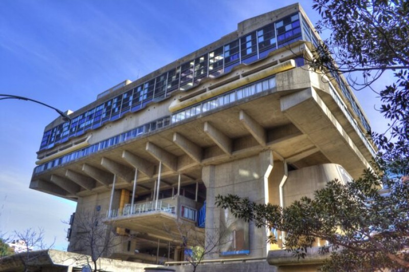 Despidieron a 120 empleados de la Biblioteca Nacional