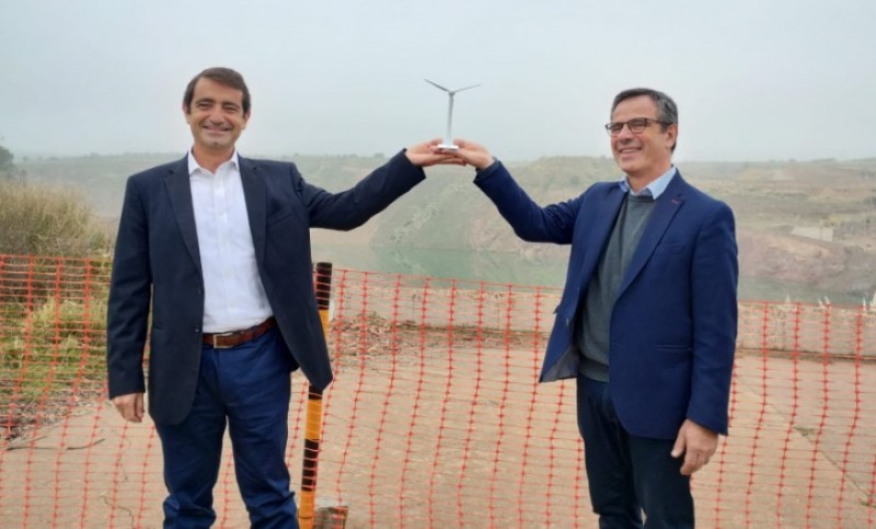 Cementos Avellaneda e YPF Luz comienzan la construccin de un nuevo Parque Elico en Olavarra