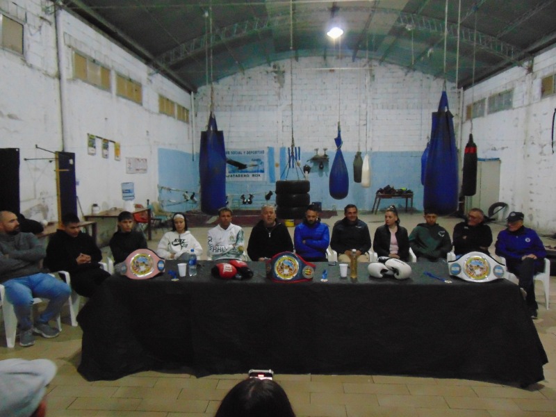Tercer festival de Boxeo en El Fortn