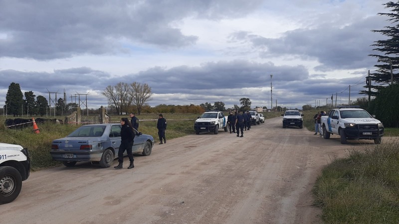 Hallaron el cuerpo de una mujer en el canal de la avenida La Rioja