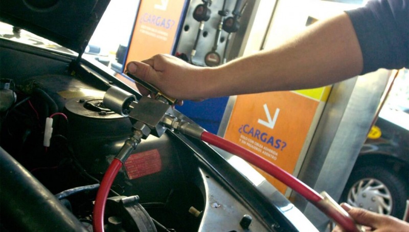 El Gobierno cort el gas a industrias y estaciones de GNC