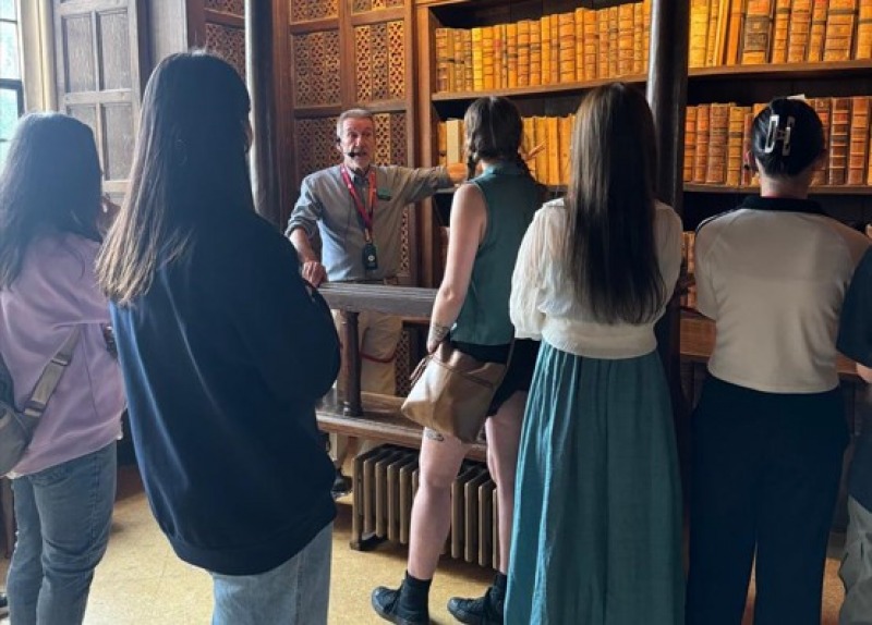 Estudiantes de Libertas visitaron la Universidad de Oxford
