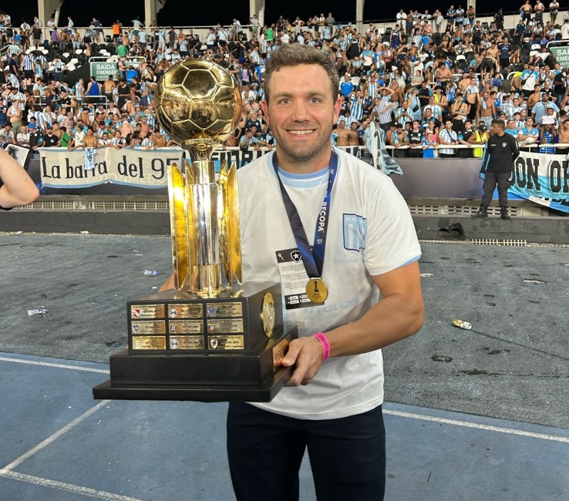 Matas Beier levant una nueva copa con Racing
