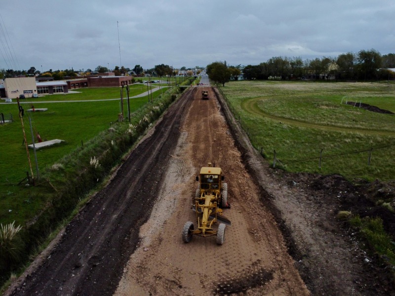 Avanza la obra de pavimentacin de la avenida La Rioja