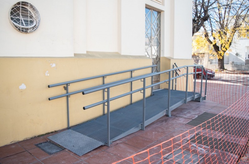 Nueva rampa en la Escuela Primaria N 17 y Secundaria N 22