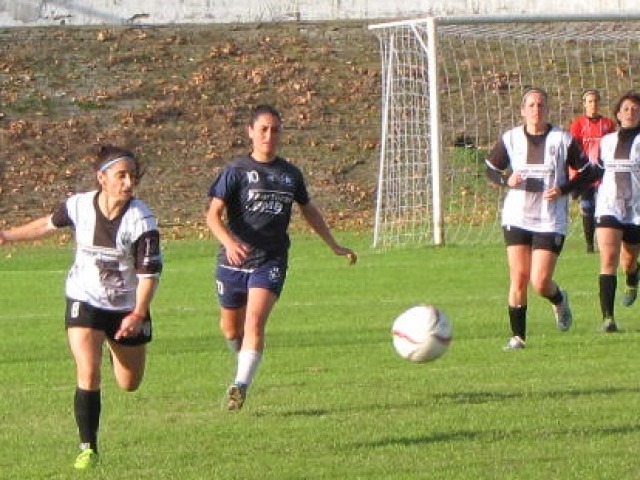 Se definieron las semifinalistas del ftbol femenino