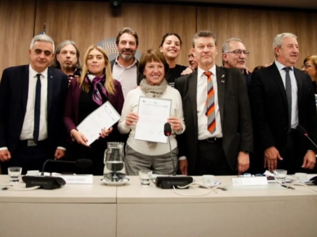 Un nuevo proyecto de ley para financiar a las universidades
