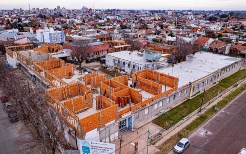 Obra otra vez parada y reunin clave con el Rectorado