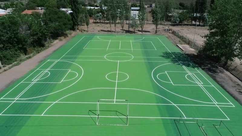 El Municipio construir playones deportivos en Hinojo y Sierra Chica