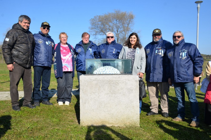 En Sierras Bayas homenajearon a los hroes de Malvinas