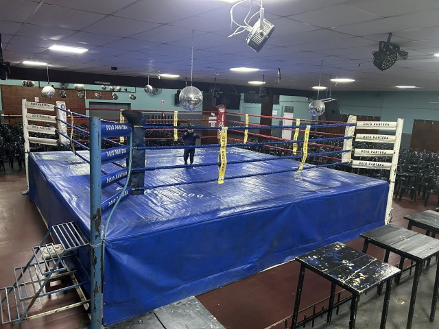 Otra noche imperdible de boxeo en El Fortn