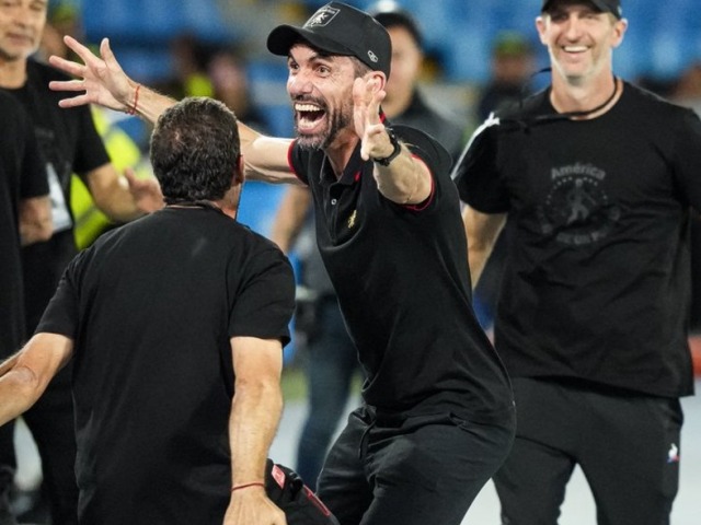 Enorme triunfo del Amrica de Cali de Gabriel Raimondi