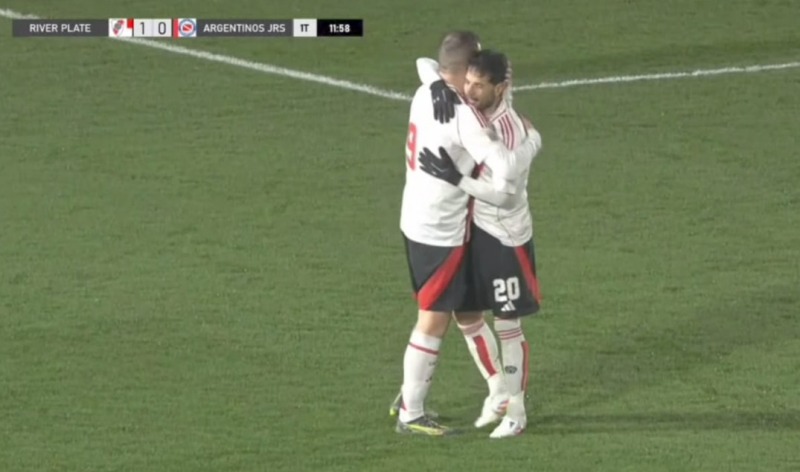 Con un golazo de Abelairas, River campen de la Liga Senior