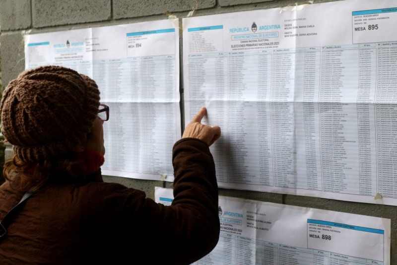 La Provincia us IA para asignar los lugares de votacin