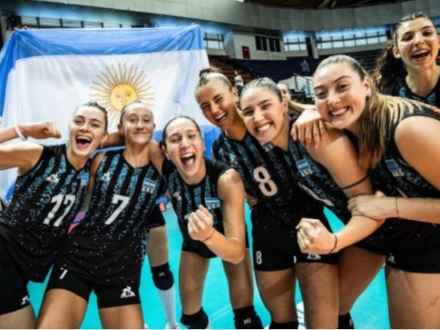 Con dos puntos de Paloma, tercera victoria de Las Panteritas