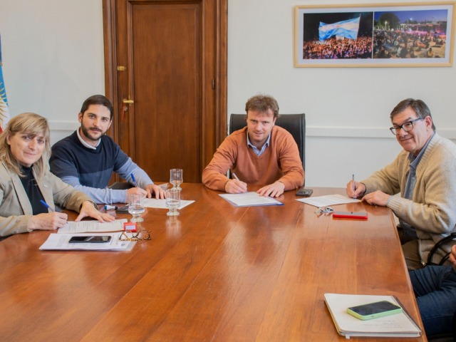 Qued conformado el Consejo Acadmico Asesor del Municipio