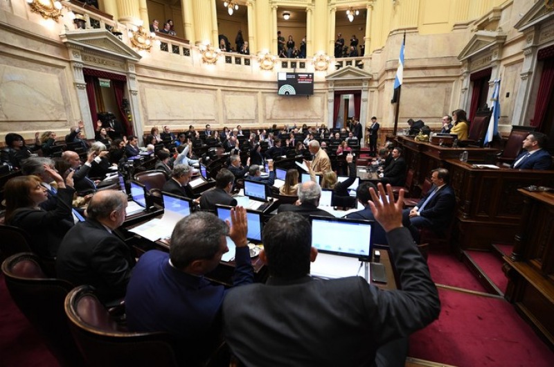 Dursima derrota para el presidente Milei en el Senado