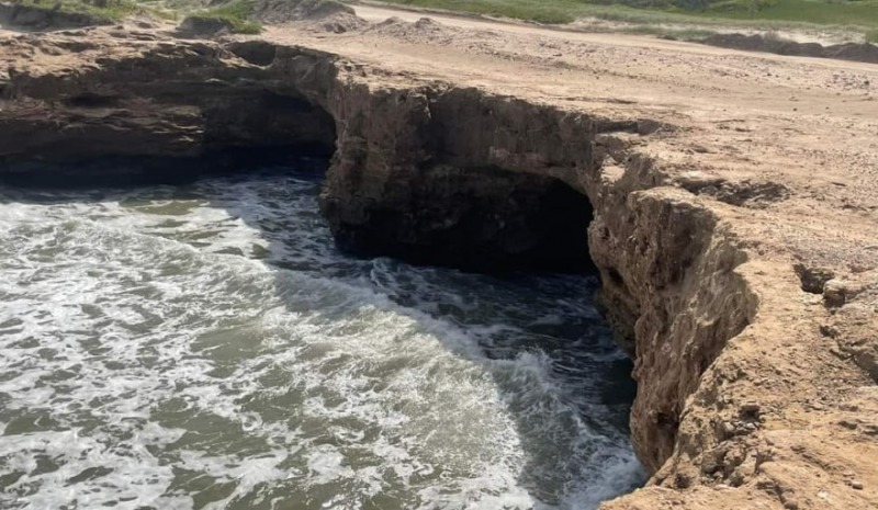 Quequn pierde su playa: en pocos aos, el mar ya avanz 50 metros