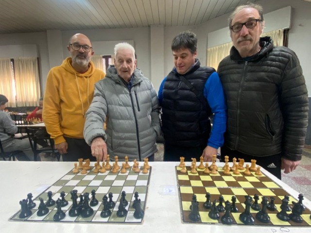 Ferro homenaje a uno de los pioneros de su ajedrez