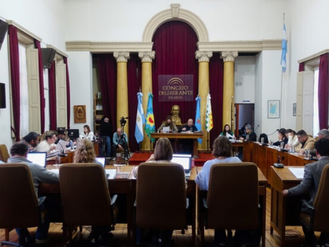 Solo dos intendentes de la Seccin se aseguraron la mayora en el HCD