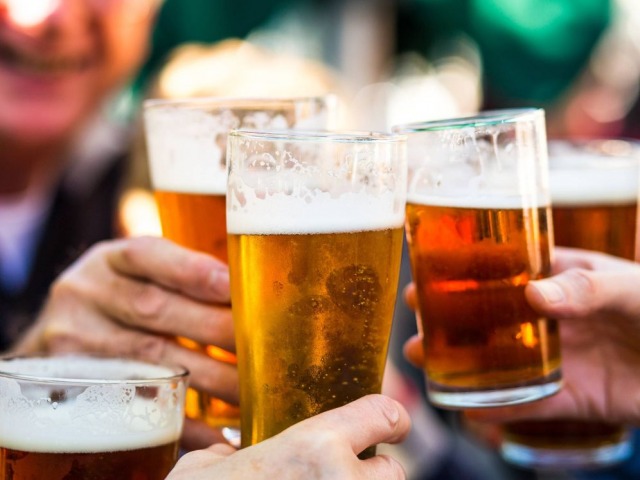 Buscan producir cervezas beneficiosas para la salud