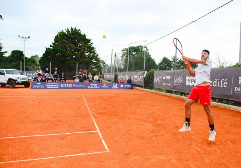 Comienza el torneo profesional de tenis Copa Abierto La Pedrera
