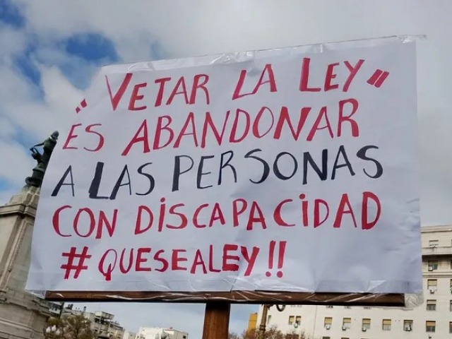 Promulgan la Ley de Discapacidad, pero suspenden su aplicacin